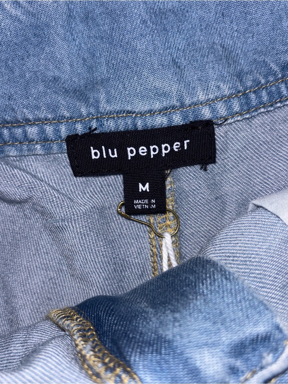 Blu Pepper Light Blue Denim Top & Shorts Set Summer Medium NWT - Picture 5 of 7